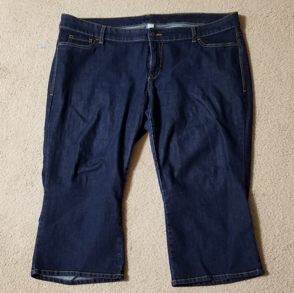 Women's Plus Size Cropped Jeans